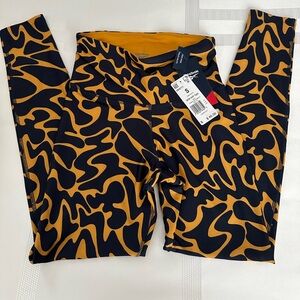 Rebook high rise leggings NWT Small